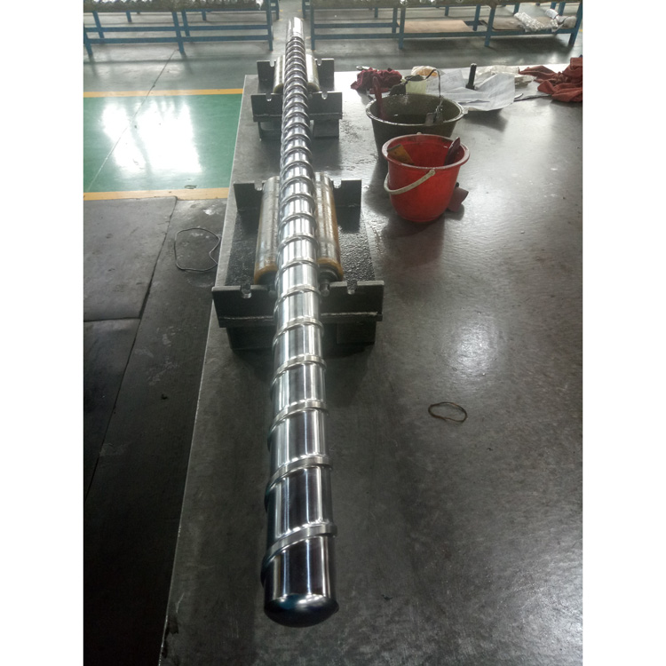 برغي ثنائي المعدن